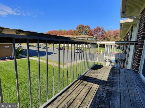 1310 Bradley Ct, Princeton NJ  08540-9547 exterior