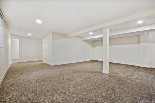 5501 Chandler Ct, Denver CO  80239-4934 exterior