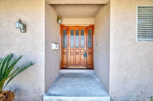 3119 Glen Holly Dr, Anaheim CA  92804-3814 exterior