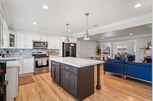 5015 Tophill Pl, Riverside, CA 92507-5956