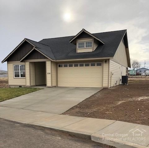 604 Patriot Dr, Metolius OR  97741 exterior