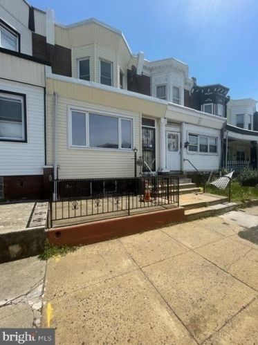 4831 5th St, Philadelphia, PA 19120-4124