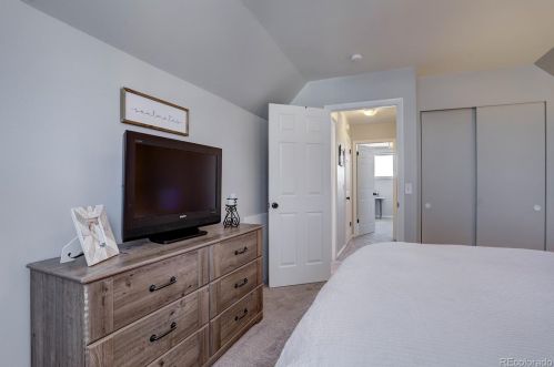 4817 Nucla Way, Aurora CO 80013-1212 exterior