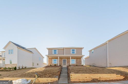 4905 Heritage Cir, Atlanta GA  30349-1983 exterior