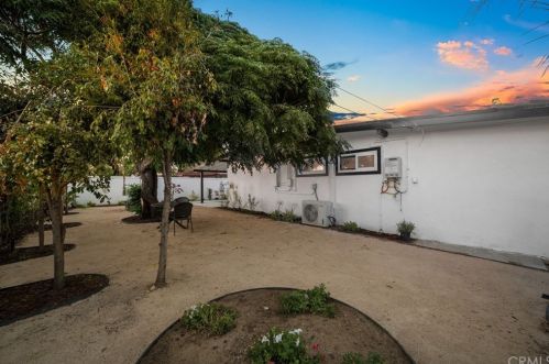 2041 Catalpa Ave, Anaheim CA  92801-3407 exterior