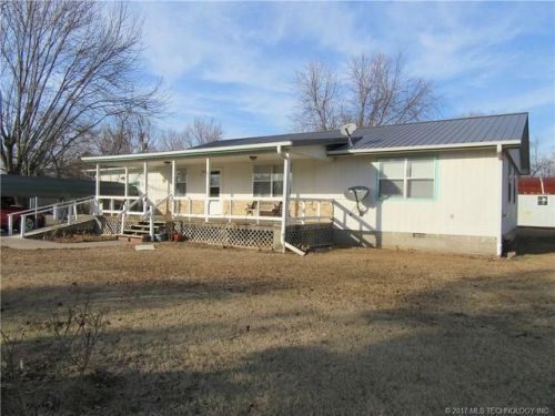 207 6th St, Kiowa, OK 74553