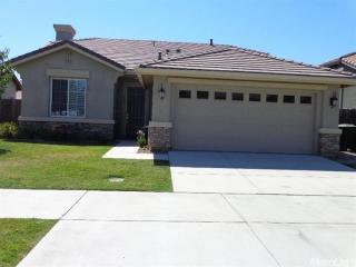 545 Sandy Ln, Ripon, CA 95366-9235