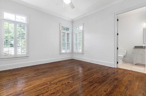 4000 Arden Way, Atlanta GA  30342-3948 exterior