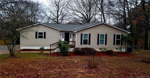 2408 Rhyneland St, Gastonia, NC 28054-2966
