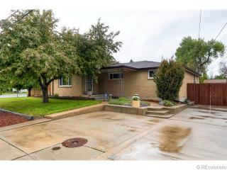 2285 Iris St, Denver CO  80215-1614 exterior