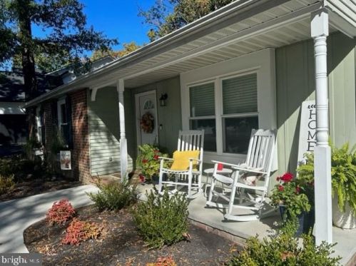 5513 Peters Ln, Fredericksburg, VA 22407-1223