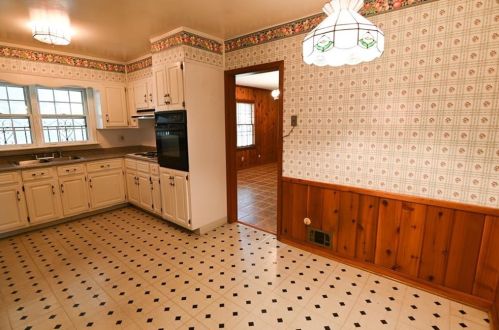 3446 Hazelwood Dr, Atlanta GA  30345-2145 exterior