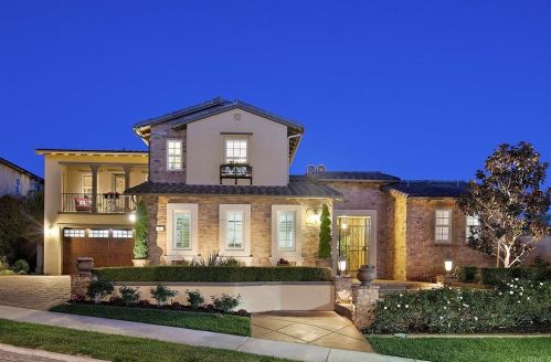 6932 Sitio Cordero, Carlsbad, CA 92009-6092