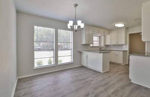 1829 Spruce Ln, Fort Worth TX  76126-3909 exterior