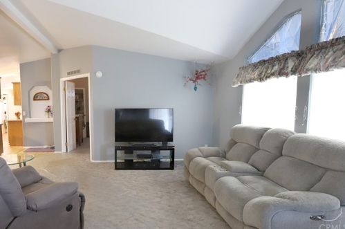 54 Maple Via, Anaheim CA  92801-1036 exterior