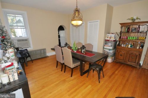 130 3rd Ave, Roebling, NJ 08554-1006