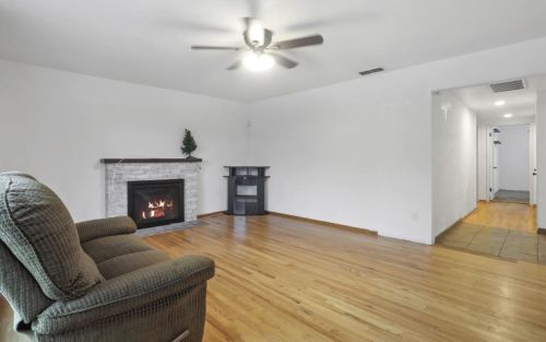 900 Crescent Ave, Lodi, CA 95240-5202