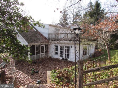 110 Carlisle Dr, Silver Spring MD exterior