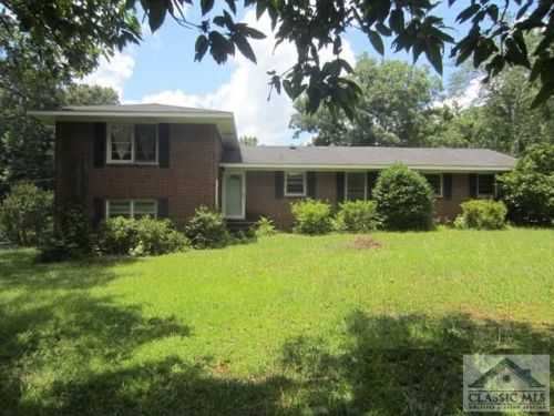 25 Oak Cir, Hull, GA 30646-2906