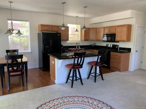 2611 Hanover St, Denver, CO 80238-3166