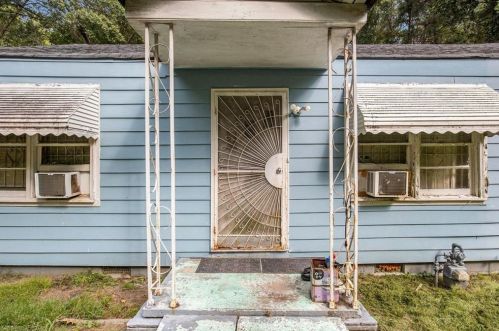 2509 Hood Ave, Atlanta GA  30318-6143 exterior