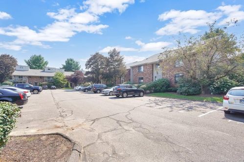 24 Amato Dr, Wapping CT  06074-3684 exterior