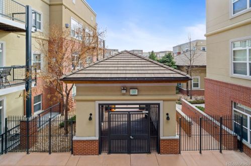 5401 Park Terrace Ave, Englewood CO 80111-3363 exterior