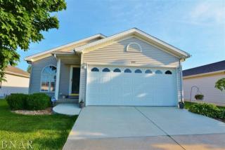 3413 Prescher Pt, Bloomington, IL 61704-6371