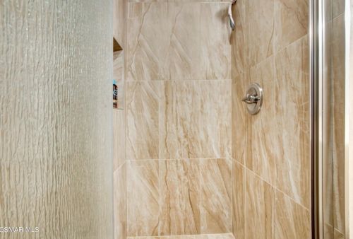 2548 Hawk St, Simi Valley CA 93065-2365 exterior