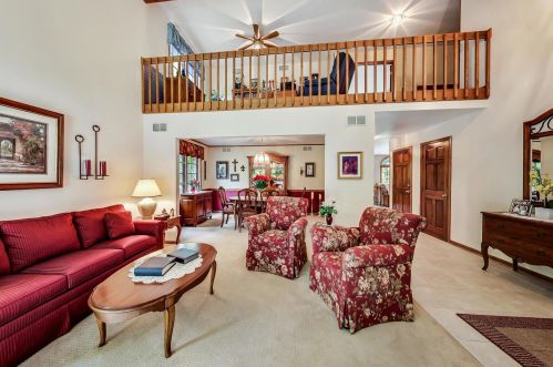 4366 Meadowlark Ct, Gurnee, IL 60031-2762