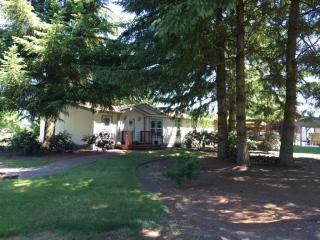 6039 185th Ave, Gate, WA 98579-8777
