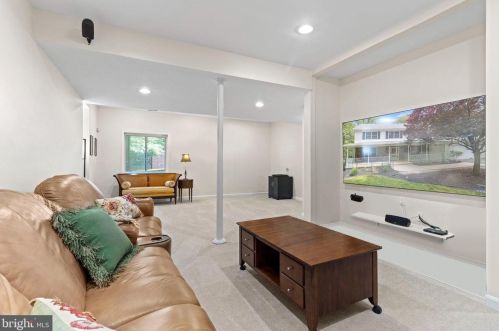 13815 Notley Rd, Silver Spring MD 20904-5971 exterior