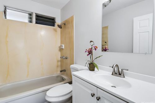 1727 Ema Pl, Honolulu HI  exterior