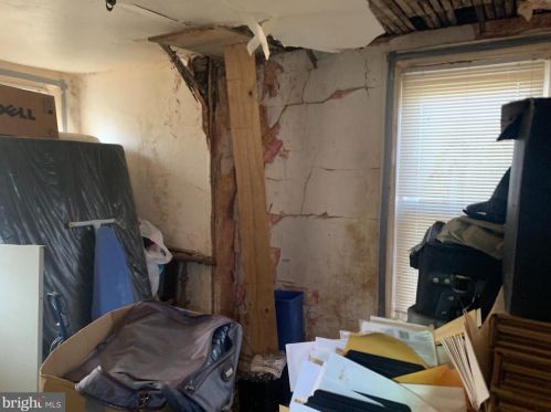 2418 16th St, Philadelphia PA  19132-4438 exterior