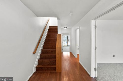 6100 Cliffside Trl, Columbia MD 21045-7412 exterior