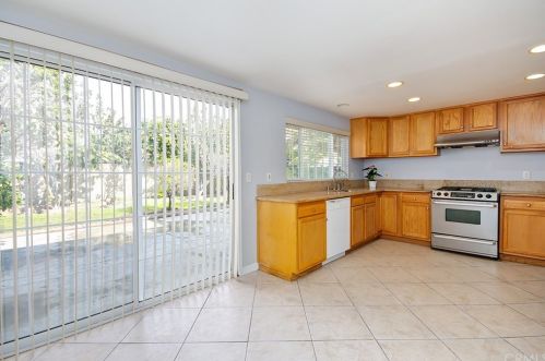 1759 Sandalwood Ave, Anaheim CA  92805-1642 exterior