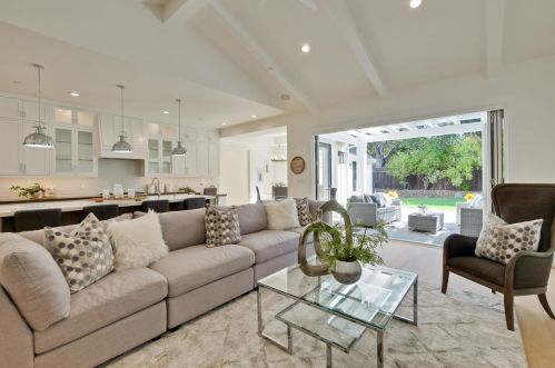 929 Russell Ave, Los Altos CA  94024-5061 exterior