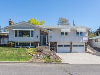 6624 Assembly St, Spokane, WA 99208-5002