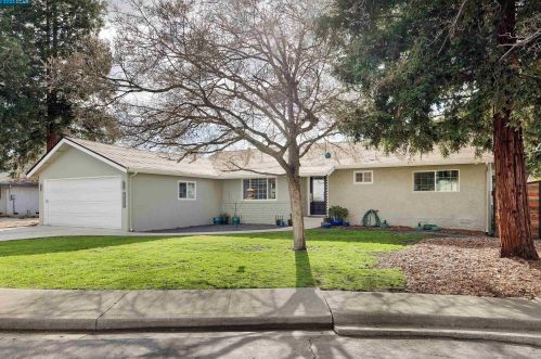 1849 Scott Rd, Concord, CA 94519-1734