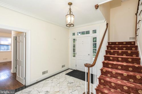 161 Elm Rd, Princeton, NJ 08540-2521