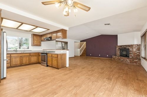 2835 Black Horse Ln, Lake Nacimiento, CA 93446-4239