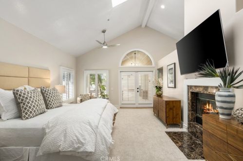 4501 Cerro Vista Dr, Anaheim CA 92807 exterior