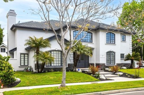 12752 Christy Ln, Los Alamitos CA  90720-4941 exterior