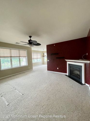 431 Ml Pond Way, Tinton Falls NJ 07724-2477 exterior