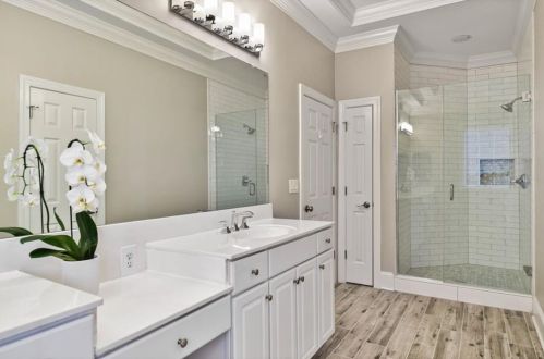 1066 Hedge Rose Ct, Atlanta GA  30324-2781 exterior