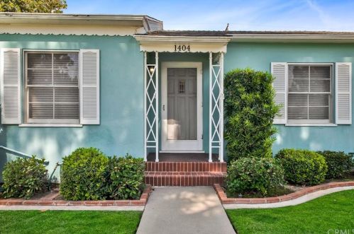 1404 Lowell St, Santa Ana, CA 92706-3735