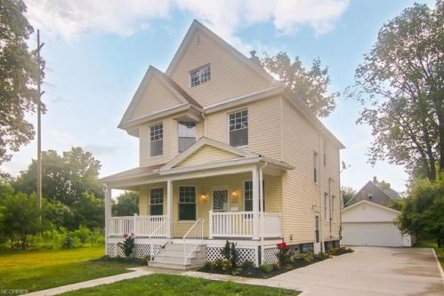 1363 112 St, Cleveland OH  44106-1319 exterior