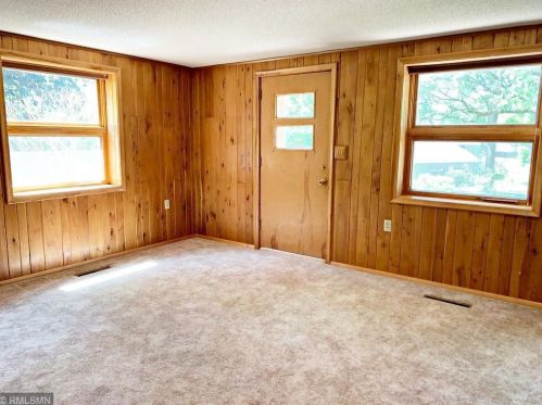 375 Floral Ave, Saint Paul MN  55126-5331 exterior