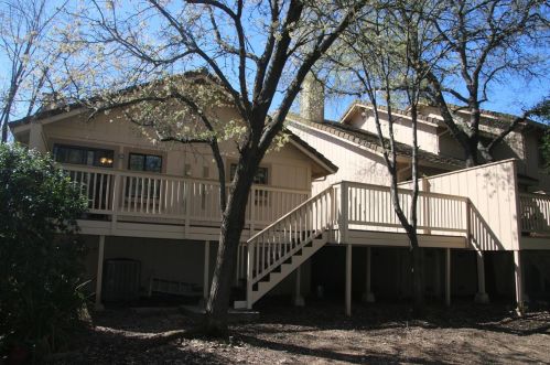 8191 Shane Ln, Citrus Heights, CA 95610-3267