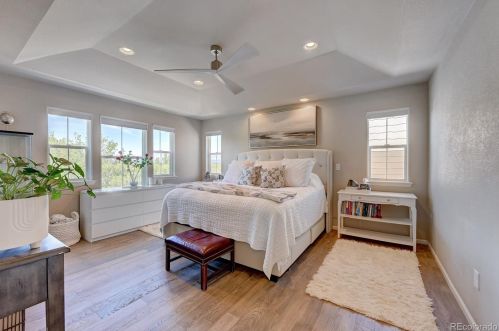 14804 Crestridge Dr, Aurora CO 80015-4207 exterior